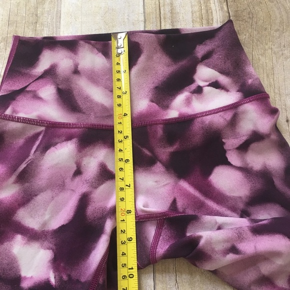 Lululemon Wunder Under High Rise Tights - Picture 7 of 8